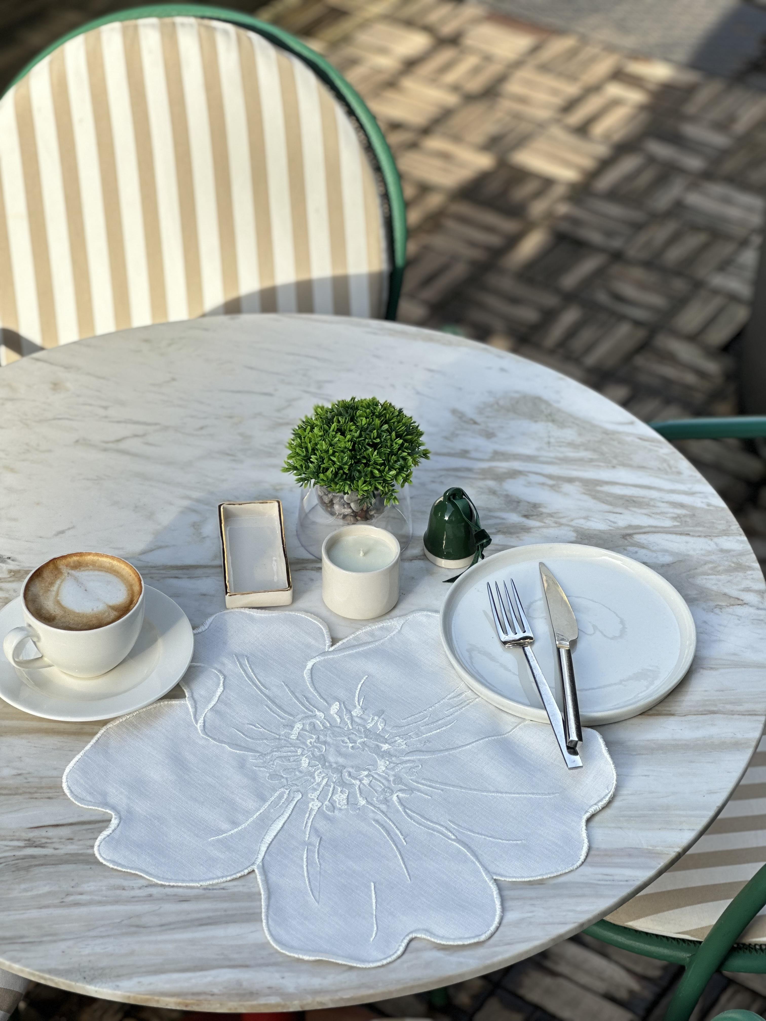 Pearl Petals Amerikan Servisi